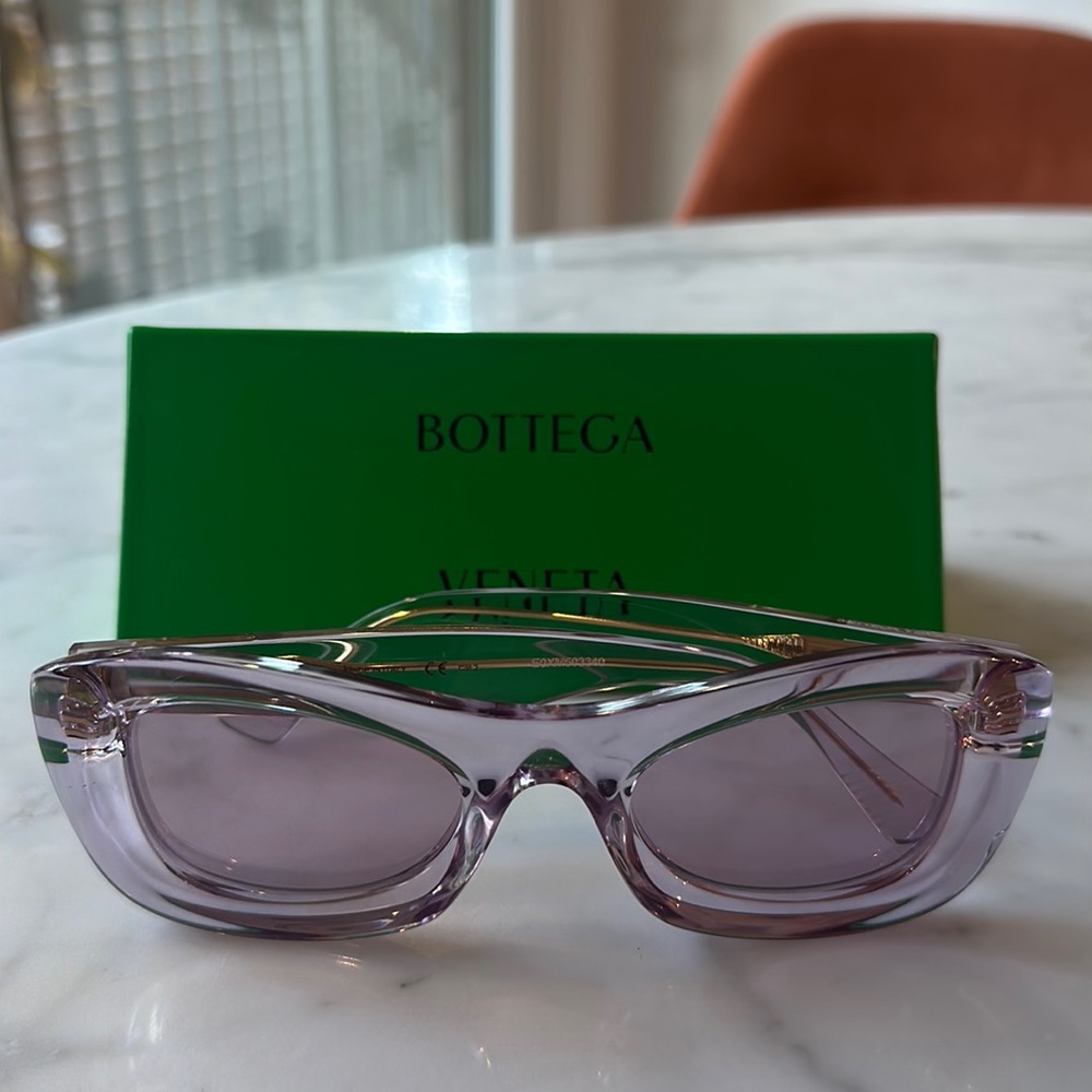 Bottega Veneta Lavender Acetate Sunglasses - Authentic, Excellent Condition